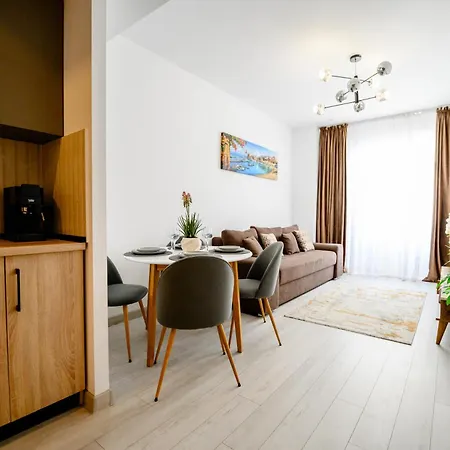 Yamaluxe Cozy 220 Bucharest