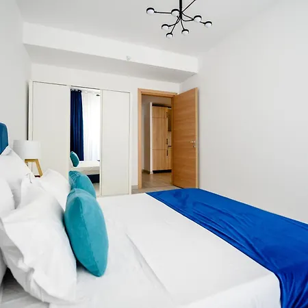 Apartment Yamaluxe Cozy 220 Bucharest